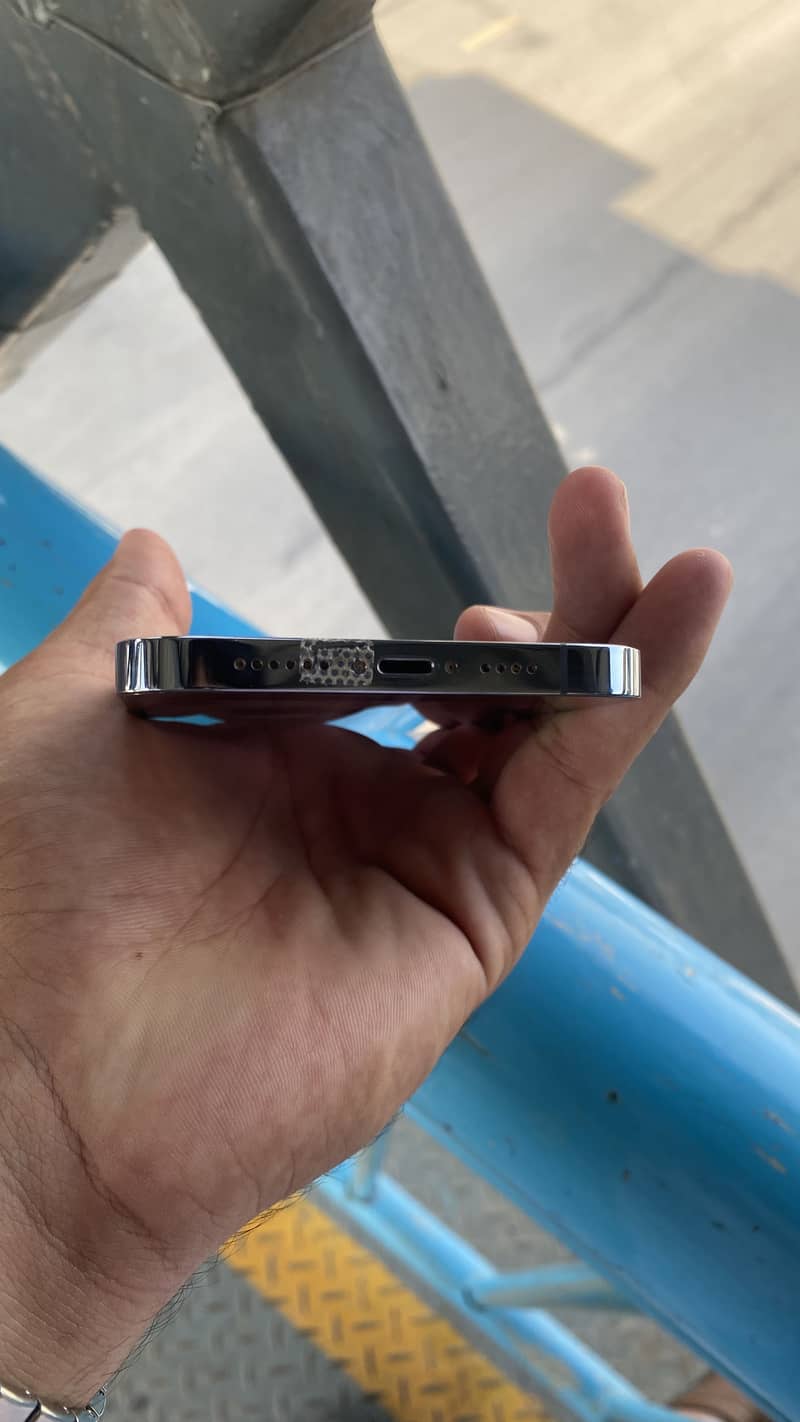 Apple iPhone 13 Pro Max 7