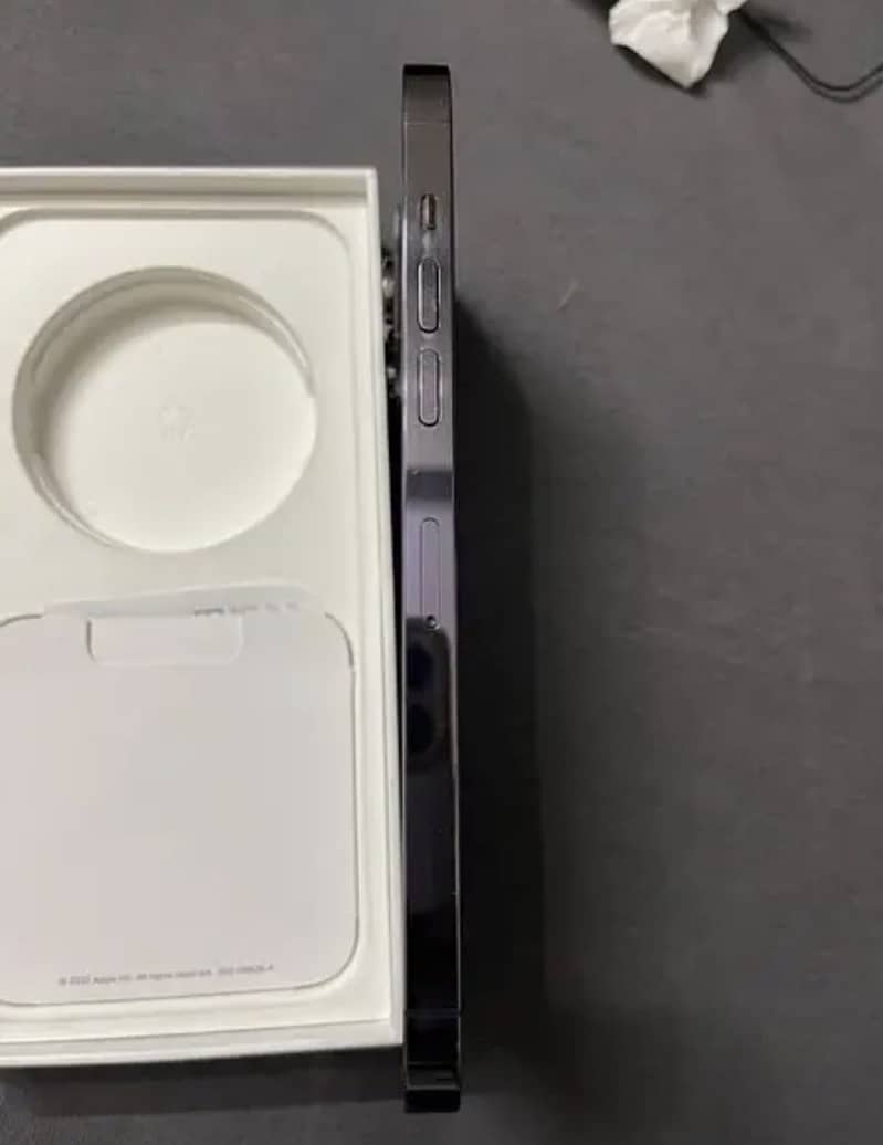 Iphone 14 pro max 4