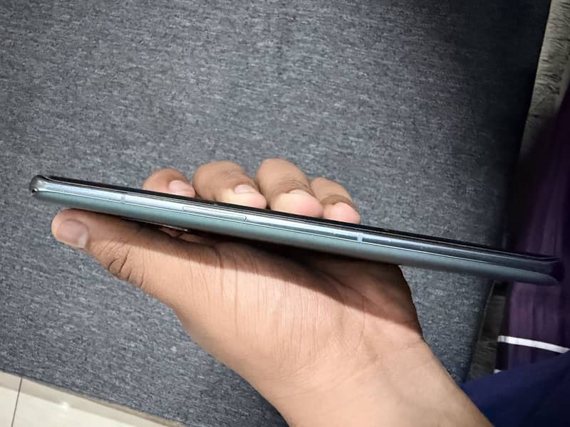 One Plus 10 Pro 8