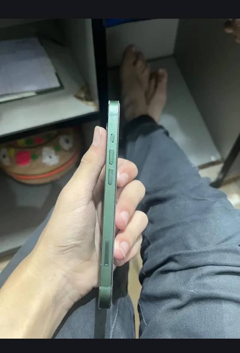 Iphone 13 3