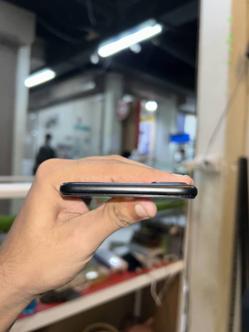 Apple iPhone 7 Plus 1