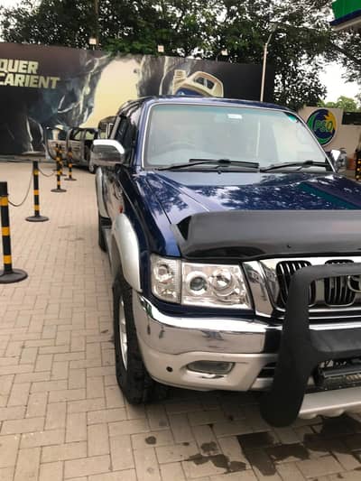 Toyota Hilux 2003