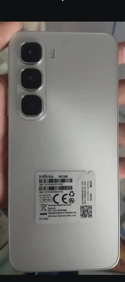 Infinix Hot 60i 6/128 with 45W charger box All etc
