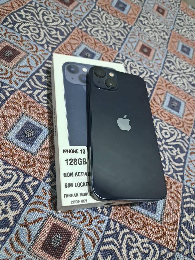 Apple iPhone 13 3