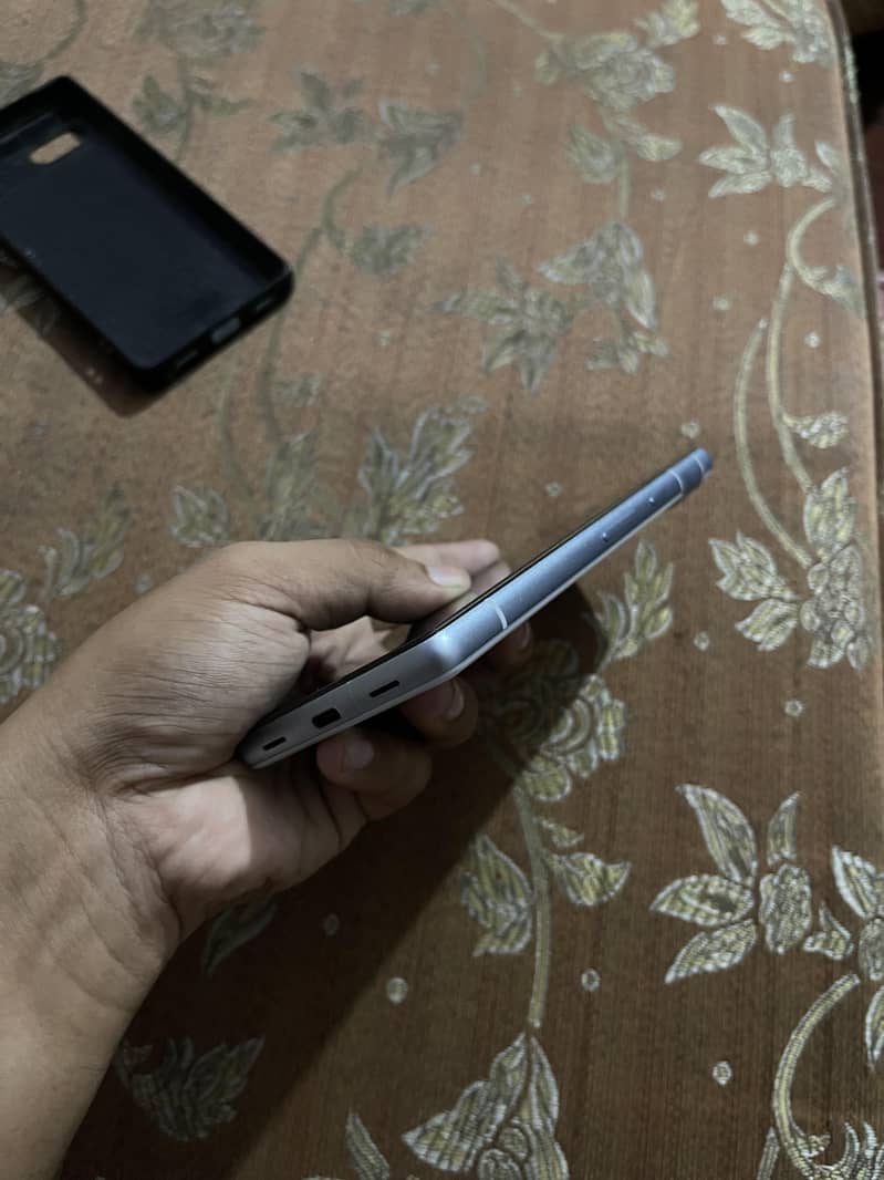 Google Pixel 7a 6