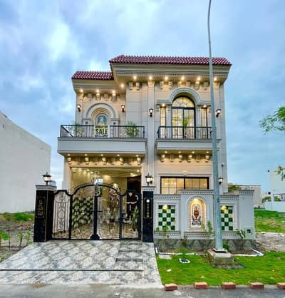 BRAND NEW 5-MARLA ELEGANT AND SUPER HOT LOCATED SPANISH BUNGALOW IS AVAILABLE IN THE BEST BLOCK OF DHA LAHORE.