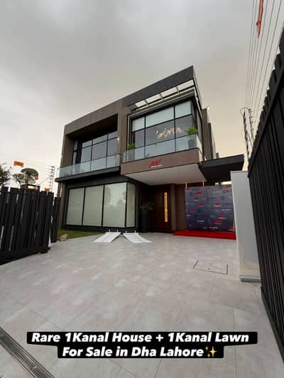2 KANAL ULTRA LUXURY FULLY FURNISHED MODERN HOUSE IS AVAILABLE FOR SALE
