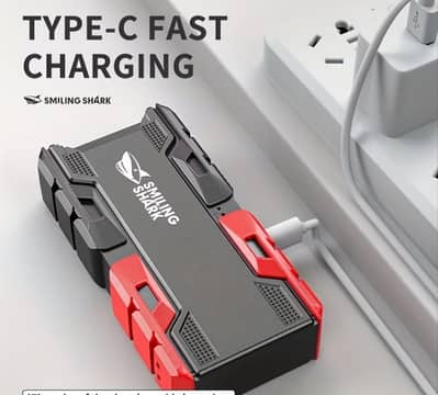 SMILING SHARK POWER BANK