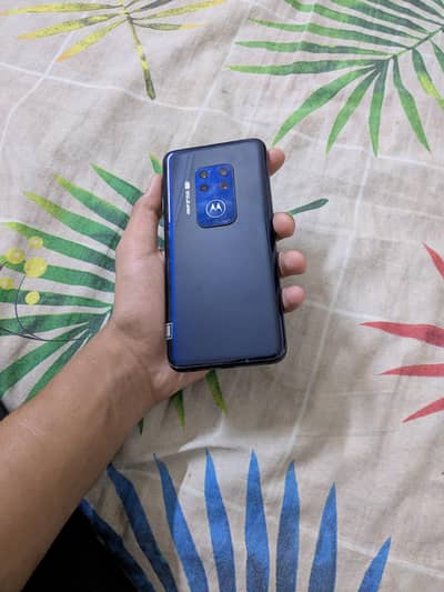 moto one zoom exchange