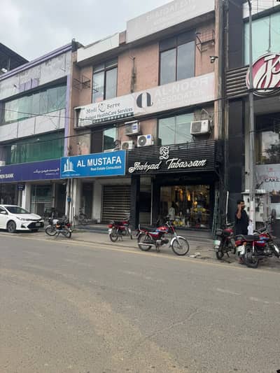 EXCEPTIONAL 7 MARLA BUILDING FEATURING 5 FLOORS FOR SALE IN DHA PHASE 1 BLOCK G