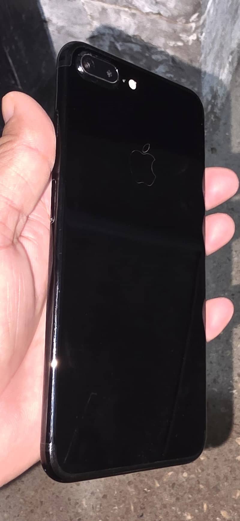 Apple iPhone 7 Plus 0