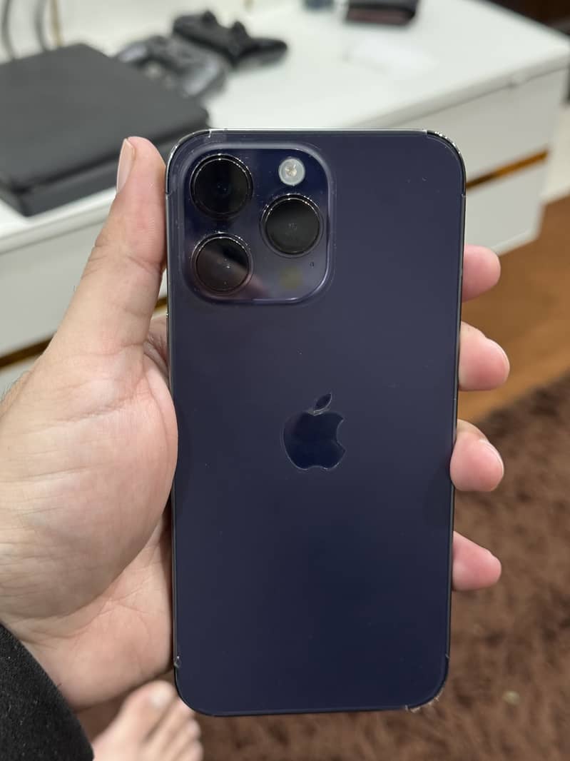 Apple iPhone 14 Pro Max 3