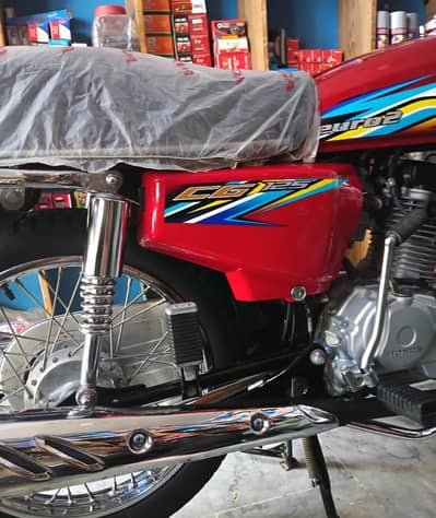 HondaCall WhatsApp 03213948837