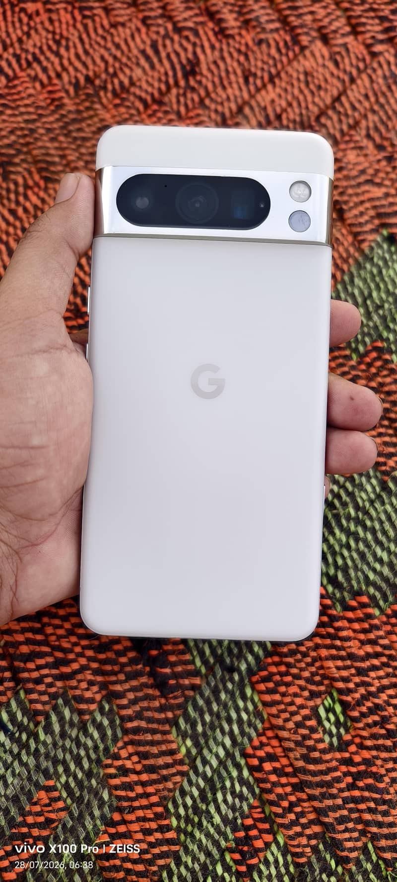Google Pixel 8 Pro 0