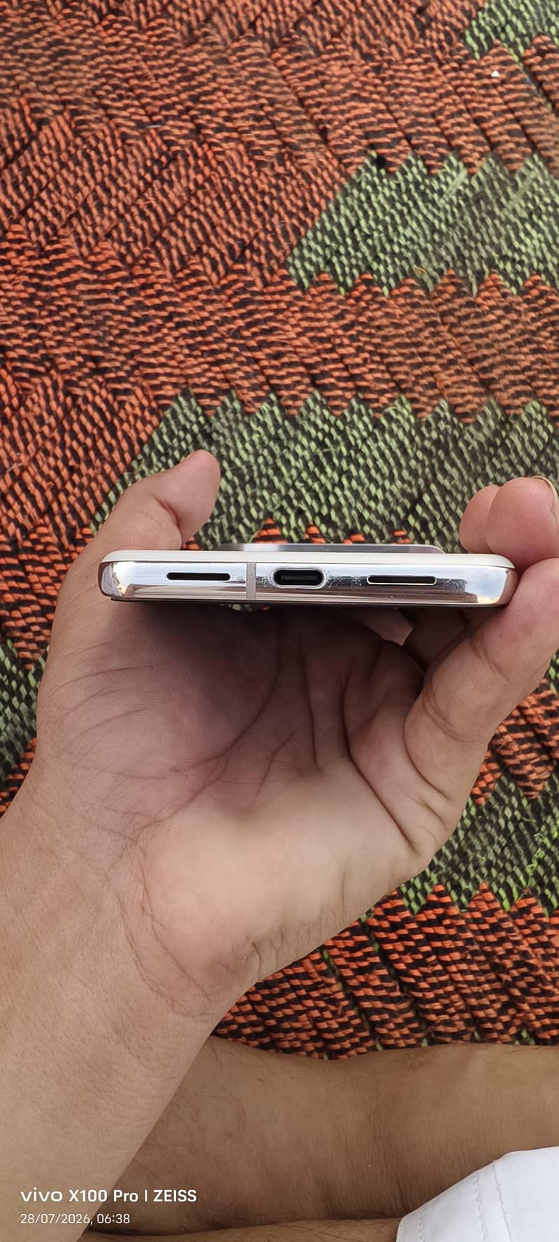 Google Pixel 8 Pro 3
