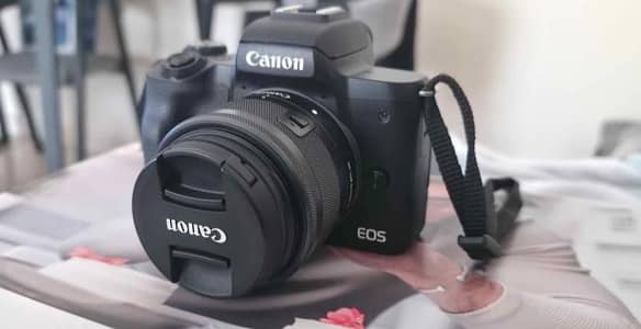 Canon EOS M50 Mark ii Camera with Premium Vlogging Kit