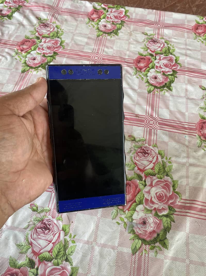 Apple iPhone 11 7