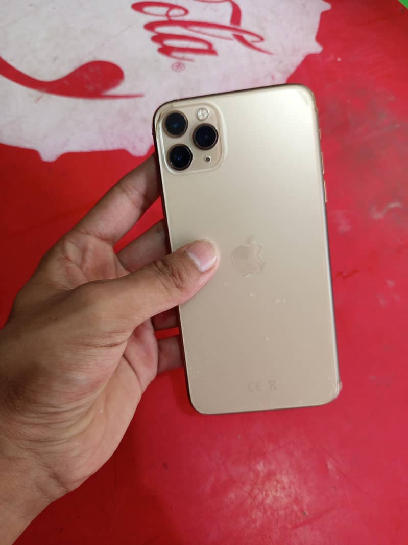 Apple iPhone 11 Pro Max 1
