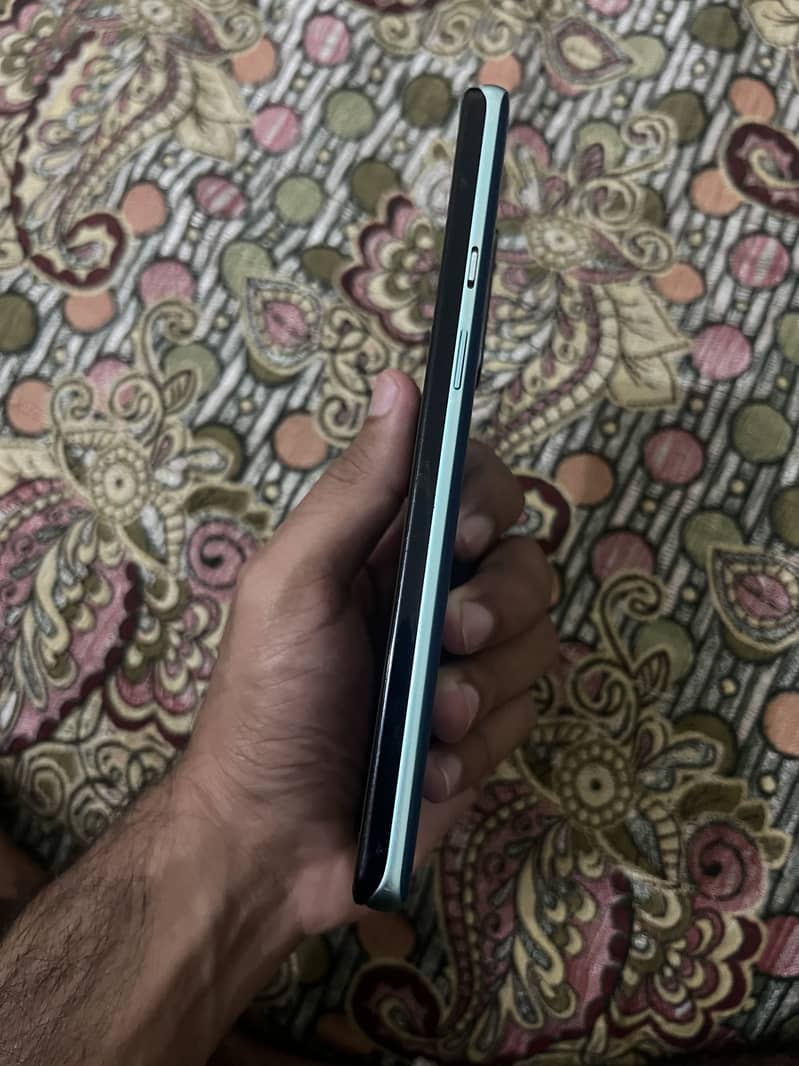 One Plus 8 Pro 4