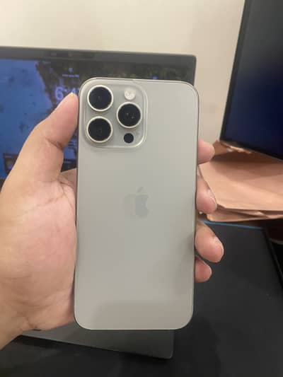 Apple iPhone 15 Pro Max