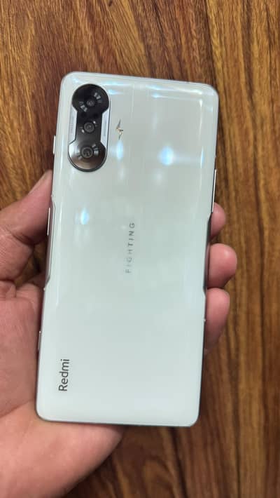 Xiaomi Redmi K40 Gaming 12=256. . . . 0=33*964-2-900/*4