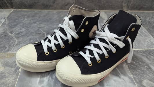 Converse Kids Chuck Taylor All Star Valentines Day Hi Special Edition