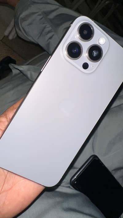 Apple iPhone 15 Pro Max