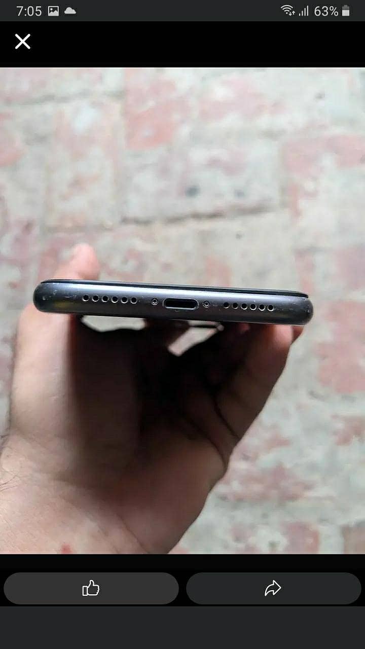 Apple iPhone 11 3