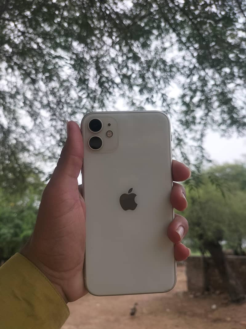 Apple iPhone 11 2