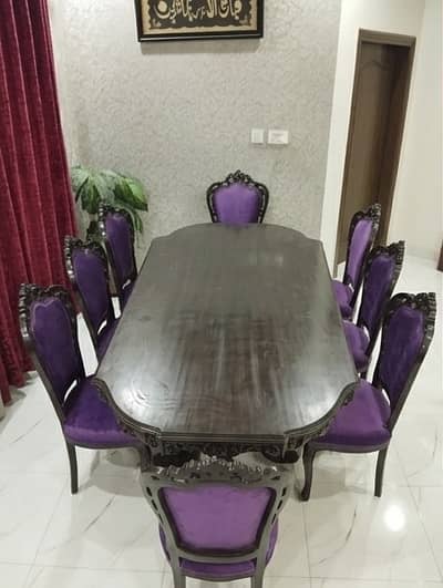 Luxury 8 Seater Dining Table Set – Solid Wood – Excellent Condition