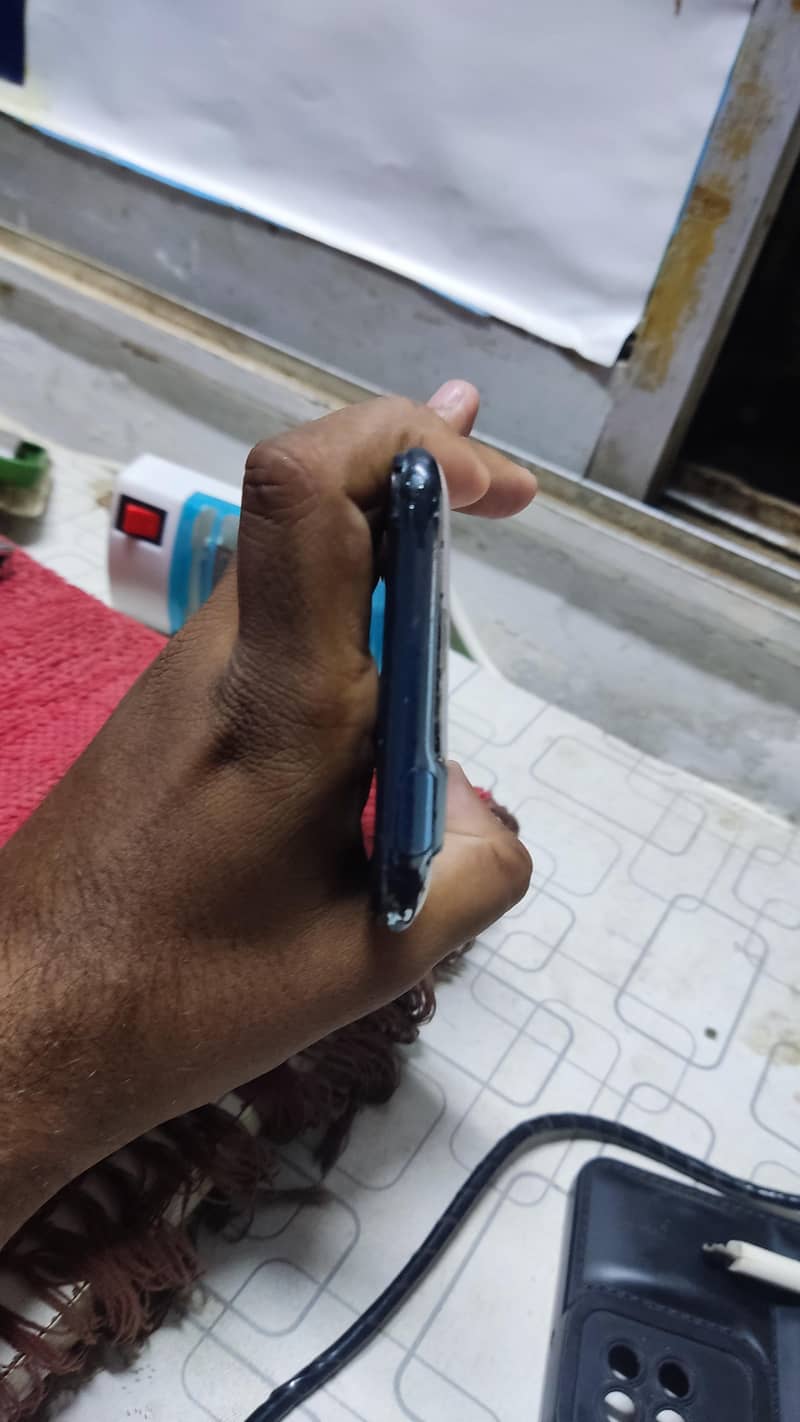 Tecno CAMON 15 Pro 7