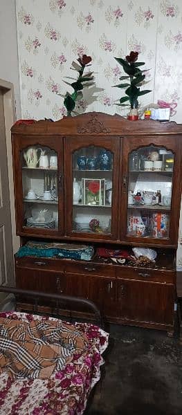 bartan almari showcase + bed for sale
