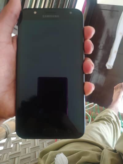 Samsung Mobile J7 Core