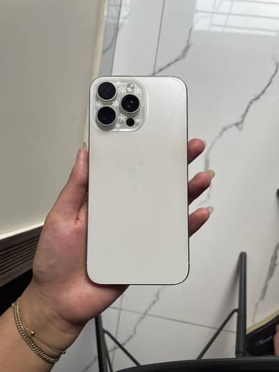 iPhone 15 Pro Max Jv 256 gb