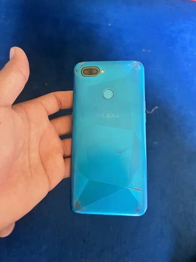 OPPO A12