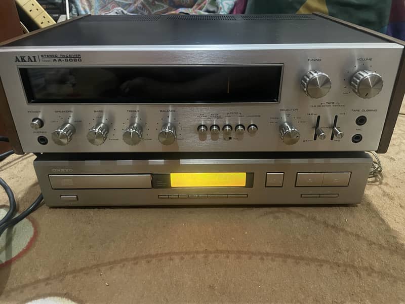 Akai Amplifier 0