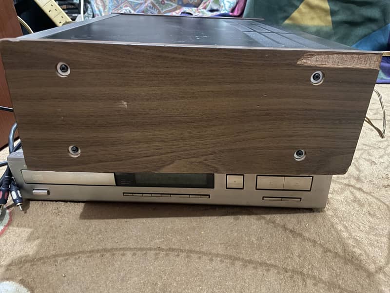 Akai Amplifier 6