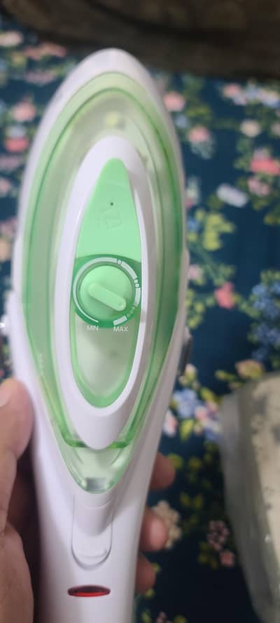 Silvercrest 1000W Handheld Garment Steamer – Imported from Germany
