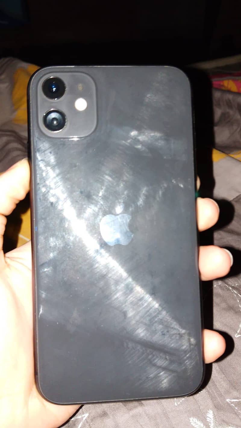 Apple iPhone 11 0