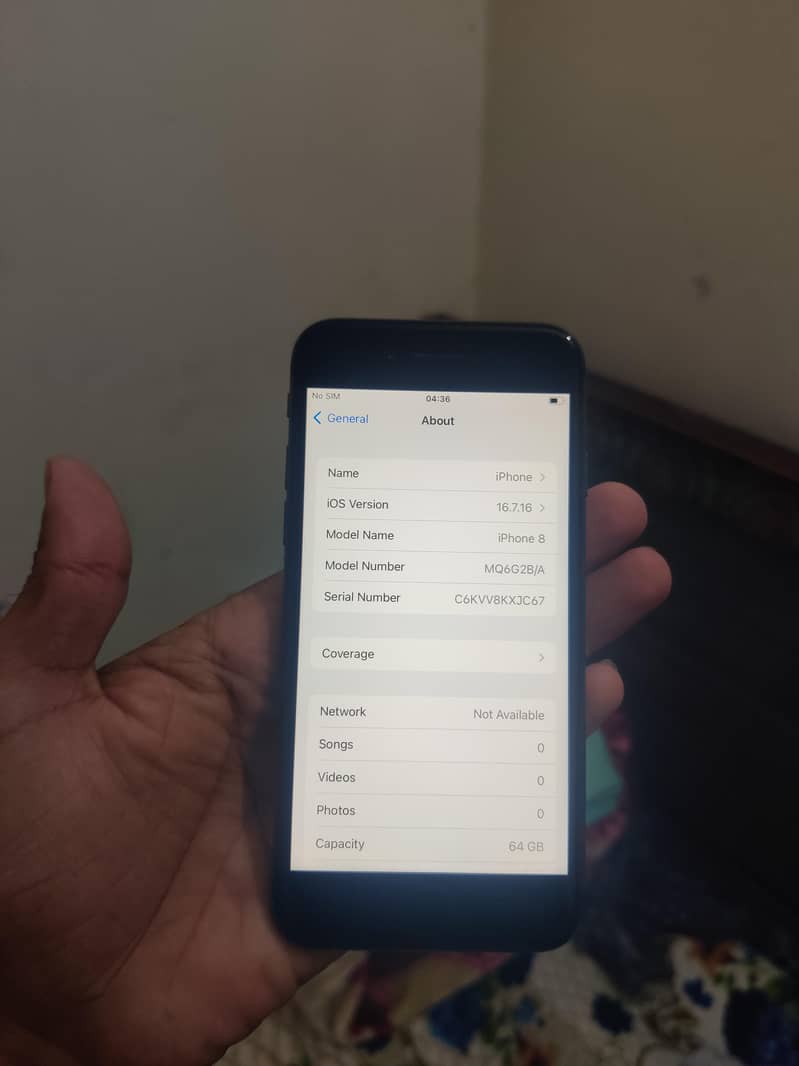 Apple iPhone 8 4