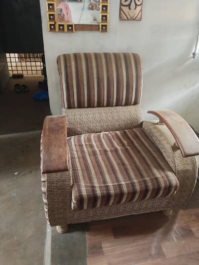 sofay for sell contect 03702286077