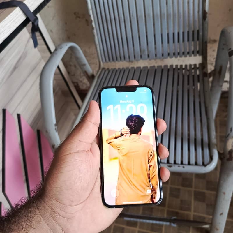 Apple iPhone 13 Pro 6