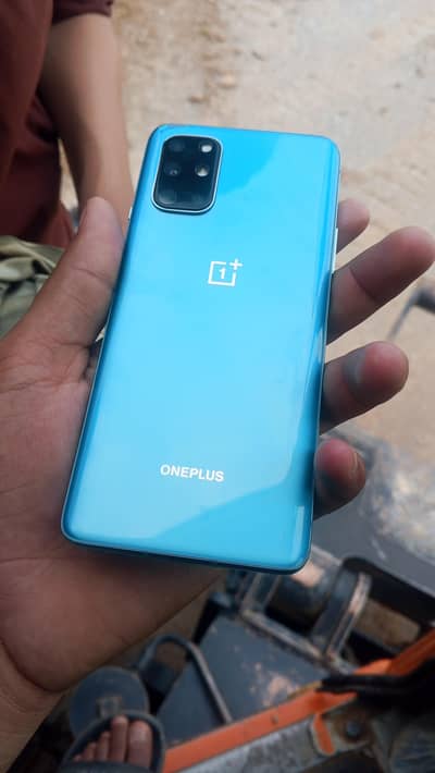 One Plus 8T 12+4/256