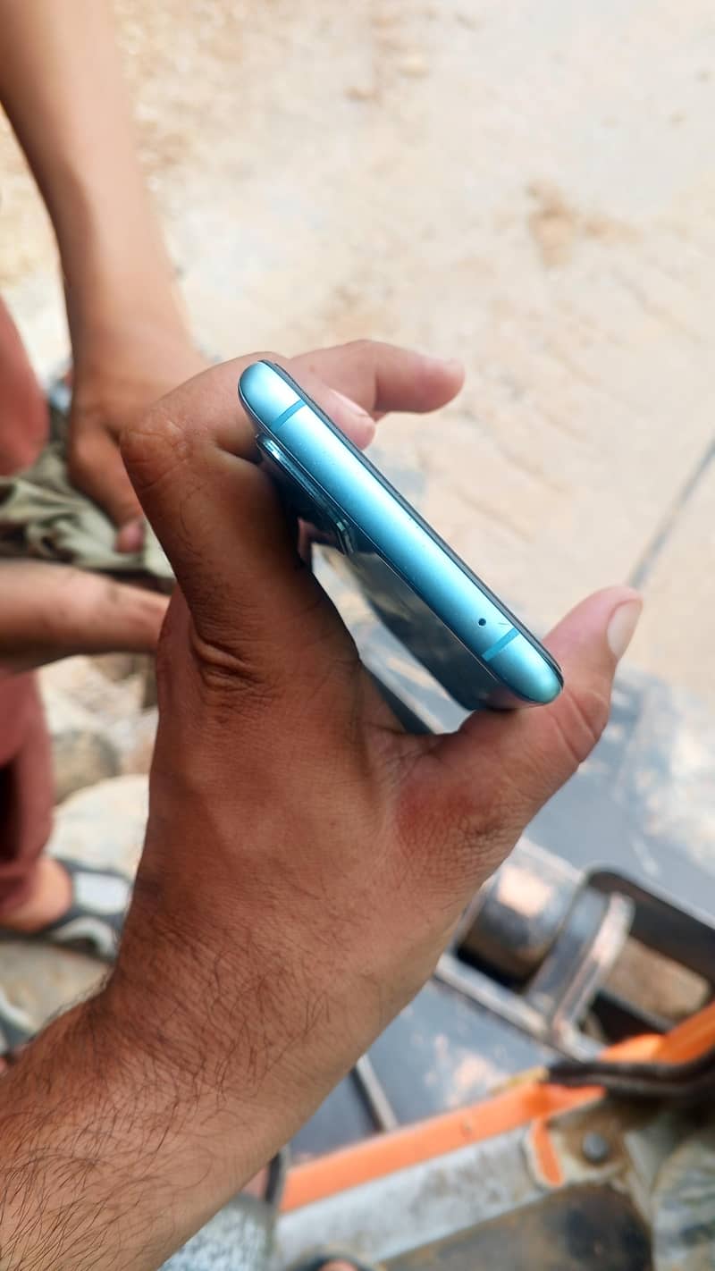 One Plus 8T 12+4/256 5