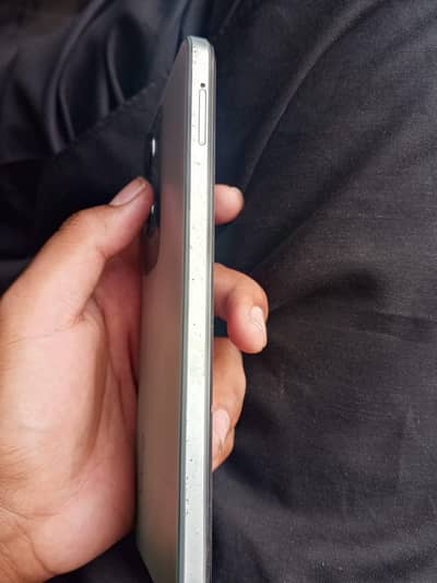 Vivo Y18