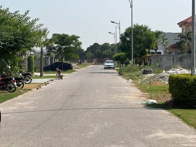 Pair Of Kanal Plot No-305 And 306 Block X - Total 2 Kanal Plot On Top Location Of Phase 7 DHA Lahore For Urgent Sale