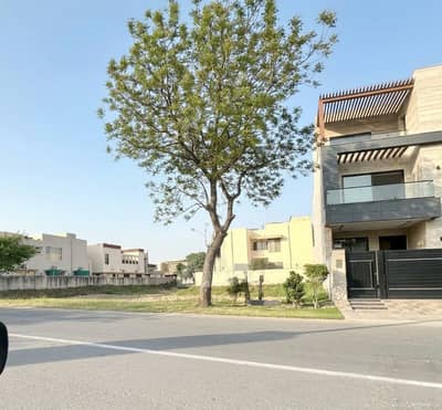 Plot No-480 Block Q - 1 Kanal Plot On Top Location of Phase 7 DHA Lahore For Urgent Sale