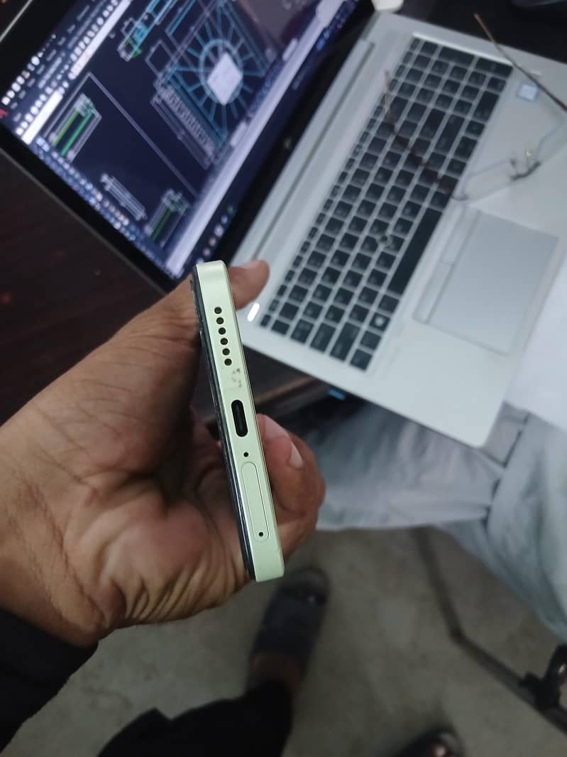 Realme  note 14 0