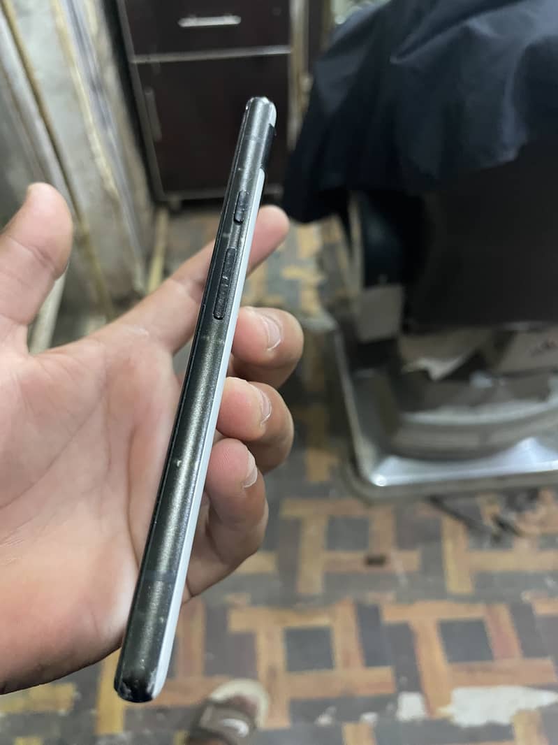 Google Pixel 6a 3