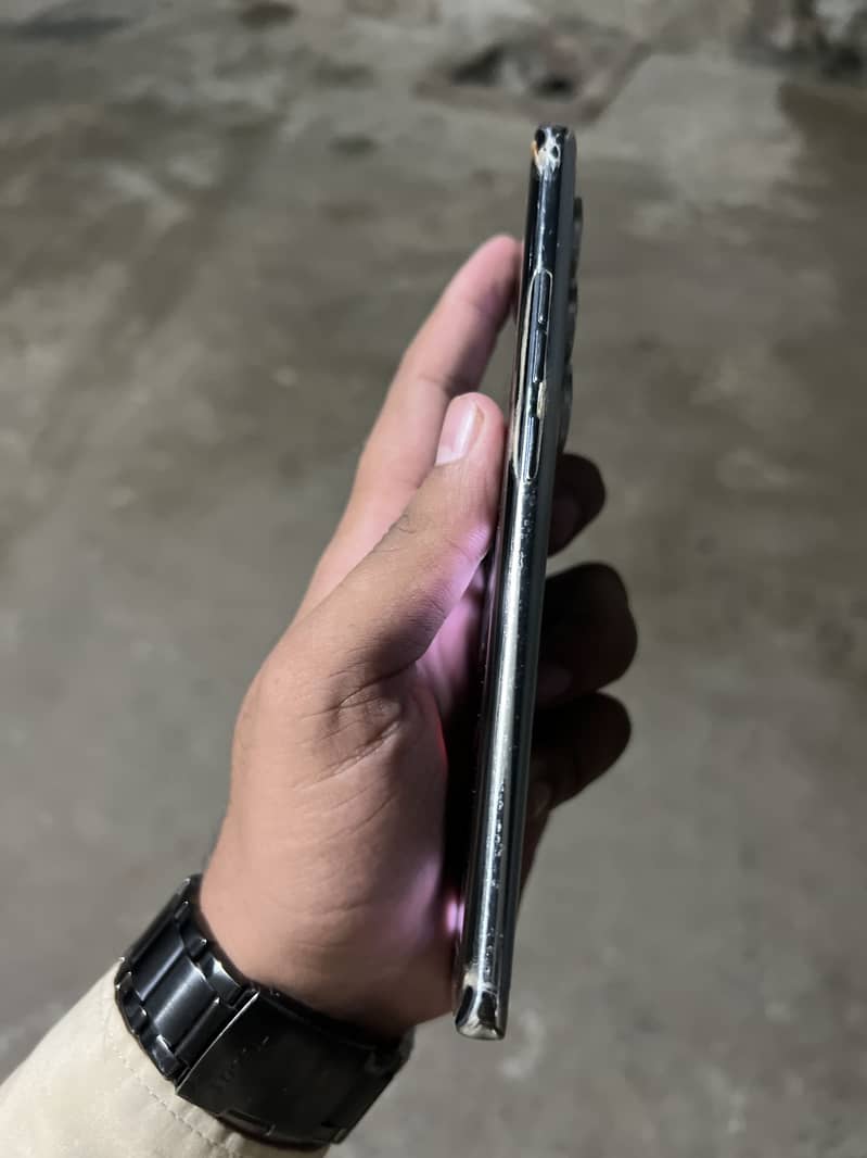Tecno CAMON 40 Pro 5